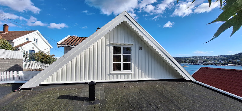 Bilde fra SOLVIK MALERSERVICE PER EDVIN SOLVIK-AHLGREN i Kragerø